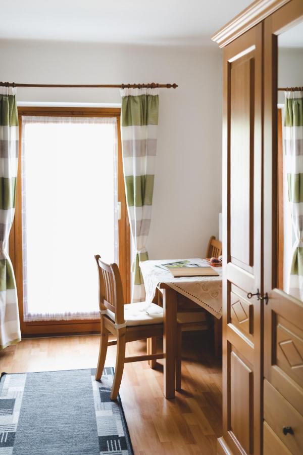 Bed and Breakfast Weingut Peter Grill Leutschach Exterior foto